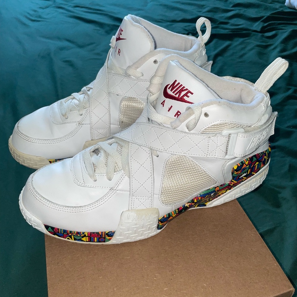 2009 Nike Air Raid “Urban Jungle”